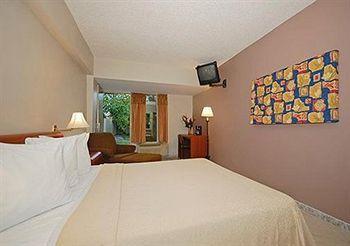 Quality Inn El Tuque Понсе Экстерьер фото